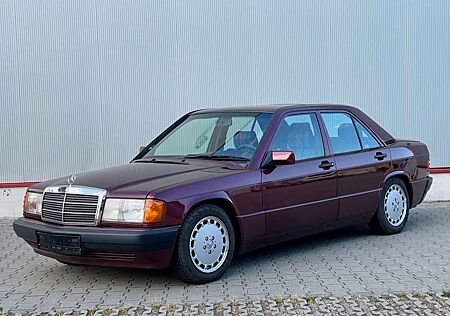 Mercedes-Benz 190 E 1.8 Avantgarde rosso