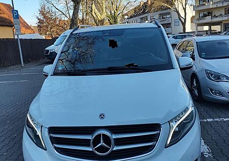 Mercedes-Benz V 220 (BlueTEC) d kompakt 7G-TRONIC Edition
