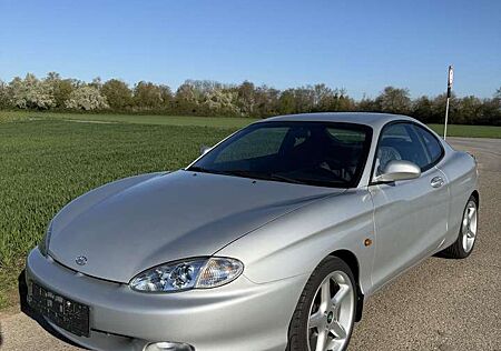 Hyundai Coupe FX erst 2.770 KM Garagenfund !!!