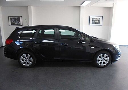 Opel Astra ST 1.6 Style 90.000 KM WR+SR Navi PDC