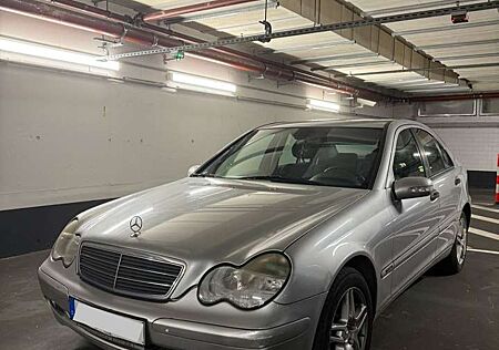 Mercedes-Benz C 180 Kompressor Classic
