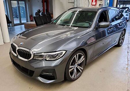 BMW 330 i M Sport/LASER/HUD/360CAM/H-KARDON/SPUR