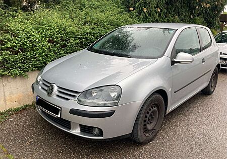 VW Golf Volkswagen V 3-Türer 1.6 FSI