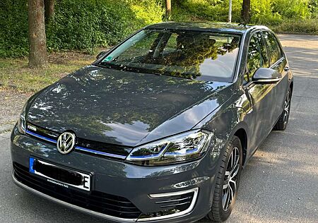 VW e-Golf Volkswagen