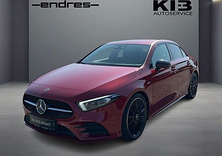 Mercedes-Benz A 180 AMG Line +Wide+MBUX+MBeam+Navi+Night+Cam