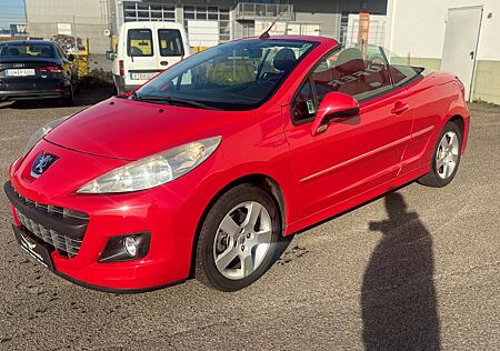 Peugeot 207 Premium. Aus 1 Hand