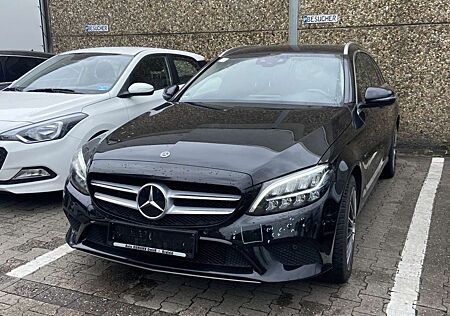 Mercedes-Benz C 300 de T 9G-TRONIC Avantgarde 1HAND*RFK*LED