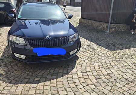 Skoda Octavia 2.0 TDI (Green tec) 4x4 DSG RS