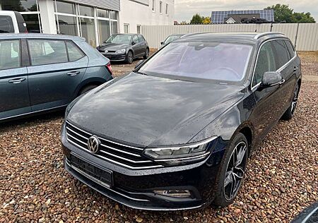VW Passat Variant Volkswagen Passat Var. 2.0TDI DSG AHK*Kam*LED*Navi