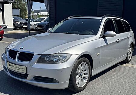 BMW 320 i Touring Automatik+Leder+Panorama+Navi+