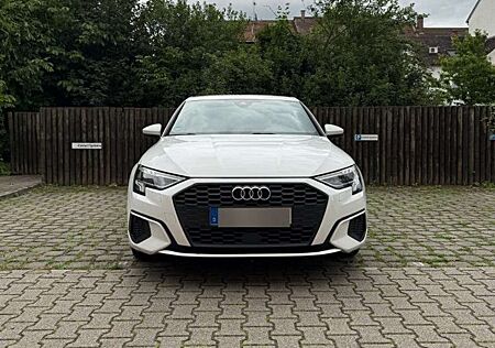 Audi A3 35 TFSI Limousine S tronic