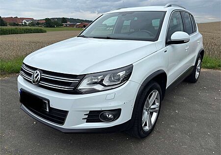 VW Tiguan Volkswagen Lounge Sport & Style BMT