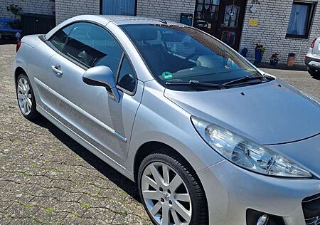Peugeot 207 CC 120 VTi Platinum