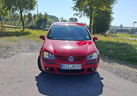 VW Golf Volkswagen 1.4 FSITrendline