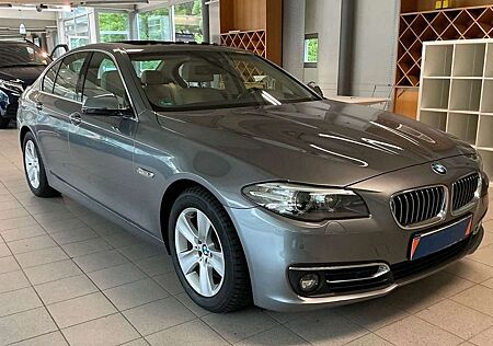 BMW 535 i 4x4 SOFTCLOSE-SHZ-HEAD UP-NAVI-