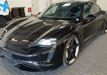 Porsche Taycan TURBO 21/ACC/PANO/18-WEGE/PDLS+/360°/BOSE