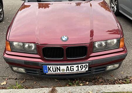 BMW 318i 318