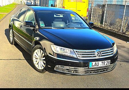 VW Phaeton Volkswagen V6 TDI 5-Sitzer 4Motion