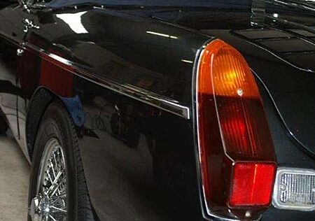 MG MGB V8