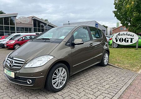 Mercedes-Benz A 180 A -Klasse PANO/SHZ/TEMP
