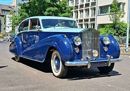 Rolls-Royce Silver Wraith Silver Wraith Streamline | Bj. 1954 | 1 of 3 Seltener Sonderaufbau | teilrestauriert