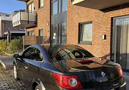 Renault Megane 1.9 dCi FAP Coupe-Cabriolet Dynamique