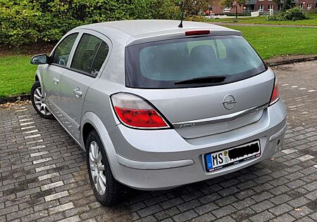 Opel Astra 1.6 Edition