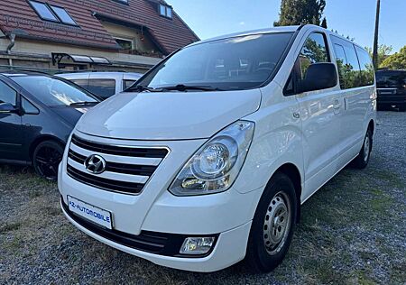 Hyundai H-1 Travel Trend, Scheckheft, 8 Sitzplätze