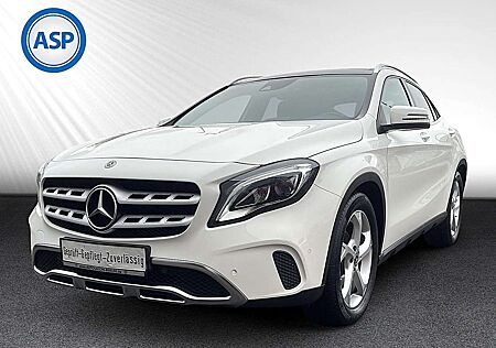 Mercedes-Benz GLA 180 7G-DCT Urban LED NAVI PANO SHZ PDC