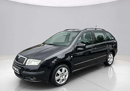 Skoda Fabia Sport*Automatik*1.Hand*HU/AU Neu*SHZ*Schiebe-Dach