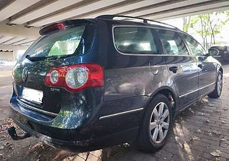 VW Passat Variant Volkswagen 2.0 TDI 4Motion Individual Chrom