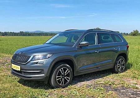 Skoda Kodiaq Ambition / 7 SITZE / REIFEN NEU / CARPLAY