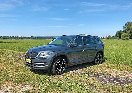 Skoda Kodiaq Ambition / 7 SITZE / REIFEN NEU / CARPLAY