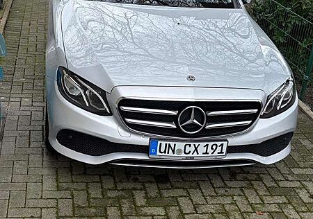 Mercedes-Benz E 220 E-Klasse T-Modell Diesel d T 9G-TRONIC