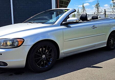 Volvo C70 2.4i Aut. Momentum