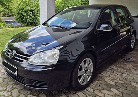 VW Golf Volkswagen 2.0 TDI DSG Sportline