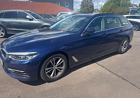 BMW 530d 530 Tour./Headup+NaviProf+Leder+Volldigital