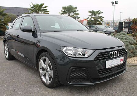 Audi A1 Sportback, Navi, PDC, SHZ, Tempomat