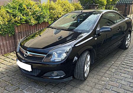 Opel Astra Twin Top 1.9 CDTI Cosmo