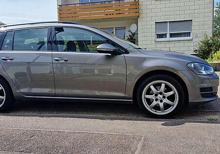 VW Golf Variant Volkswagen 1.6 TDI BlueMotion Trendline