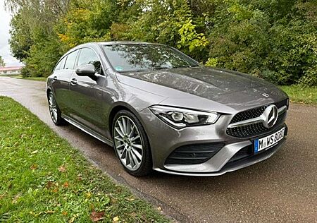 Mercedes-Benz CLA 220 Shooting Brake 7G-DCT AMG Line