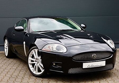 Jaguar XKR Coupe
