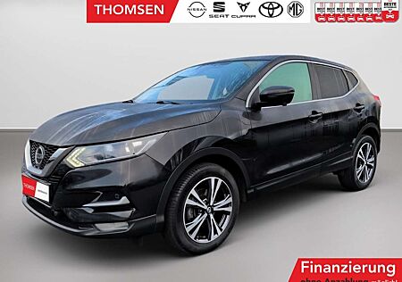Nissan Qashqai 1.3 DIG-T N-Connecta DSG+AUT+Navi+360+LM
