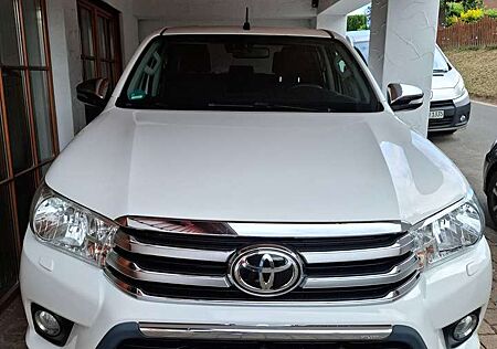 Toyota Hilux 4x4 Double Cab Autm. Comfort