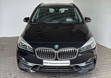 BMW 220 dA AT Luxury Line Navi.LED.HuD.RFK.Pano.HiFi