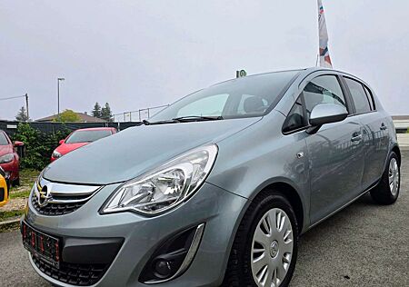 Opel Corsa D Navi*GEPFLEGT