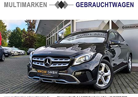 Mercedes-Benz GLA 200 Urban AHK/Navi/LED//Ambientebeleucht.
