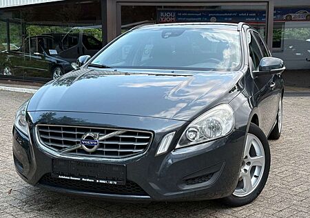 Volvo V60 Kombi Momentum 2.0D 5Zyl.