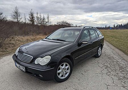 Mercedes-Benz C 200 T Kompressor Elegance