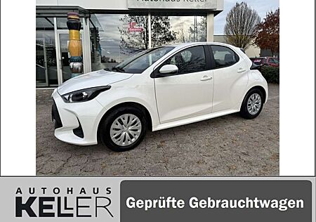 Toyota Yaris Hybrid 116 1.5 VVT-i Business Edition